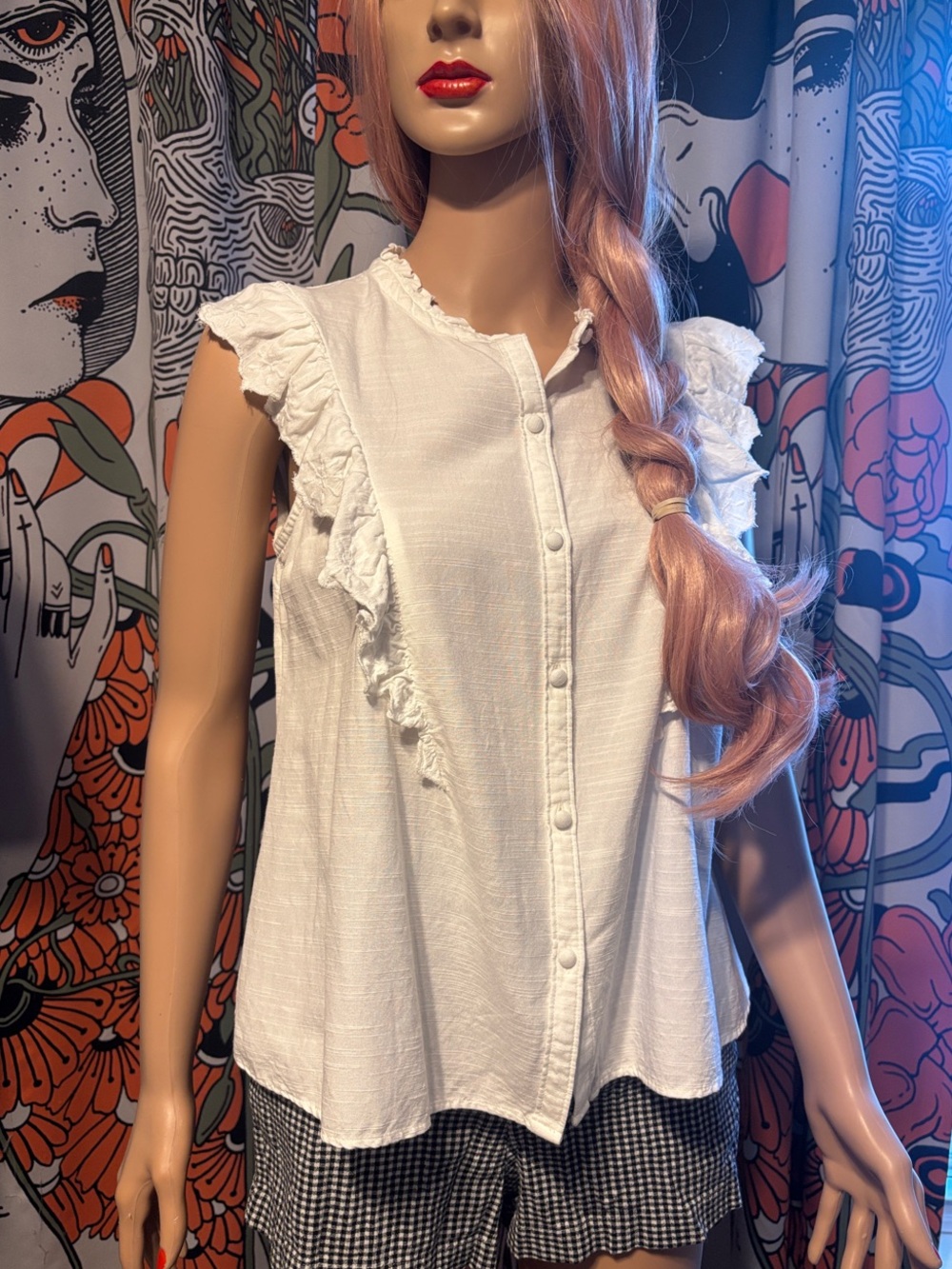LC Lauren Conrad White Ruffle-Sleeve Button Front Top